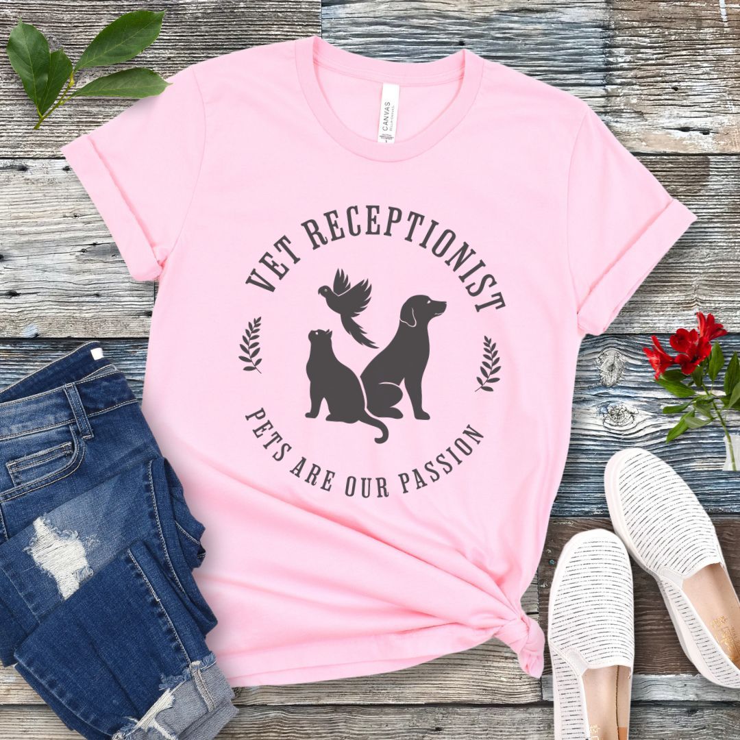 Vintage Style Vet Receptionist T-Shirt