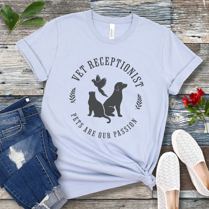 Vintage Style Vet Receptionist T-Shirt