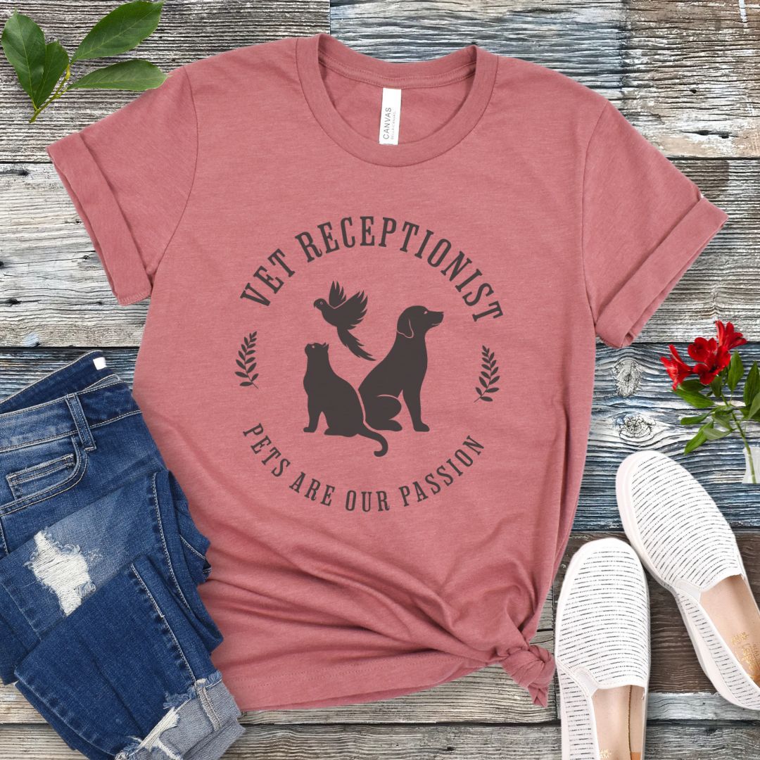 Vintage Style Vet Receptionist T-Shirt